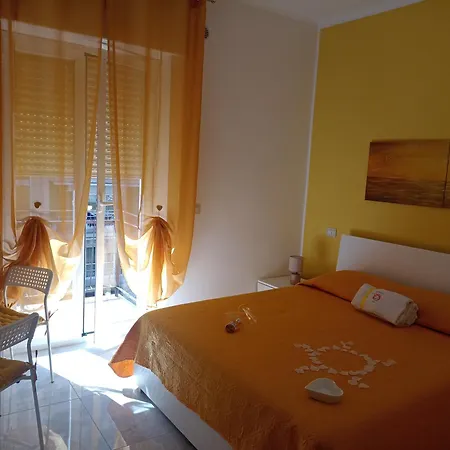 Sun & Moon B&B Bari Buitenkant foto